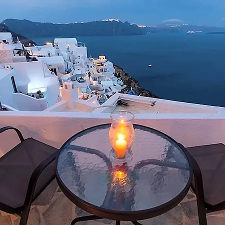 Ostria Caldera Hotel Santorini Island
